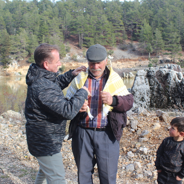 Gülnar Belediye Başkanı Önge, Sarıkeçili Yörüklerini ziyaret etti