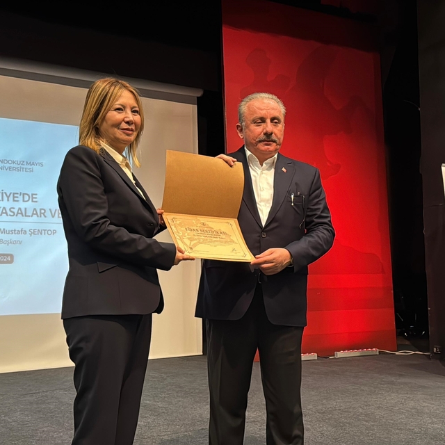 Mustafa Şentop: Anayasalar da zaman içerisinde eskiyor