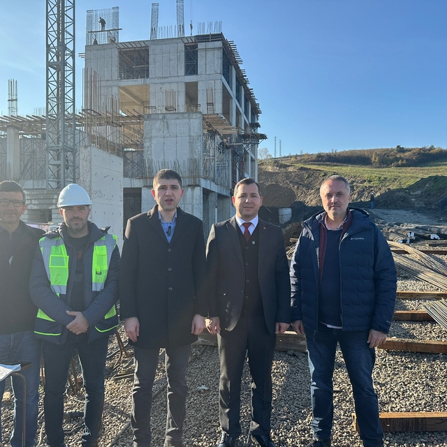 Alaçam Kaymakamı Kayabaşı ve Belediye Başkanı Özdemir yatırım çalışmalarını...