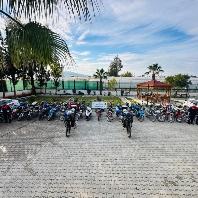 Kaş'ta motosiklet denetimleri yapıldı