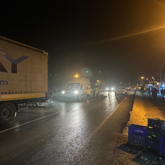 Seydikemer'de tırın çarptığı kişi öldü