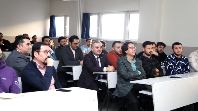 ERÜ ve ASPİLSAN işbirliğiyle hazırlanan "Sektör Kampüste" programı başladı