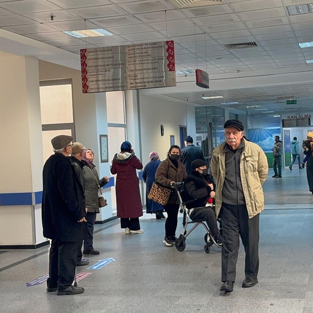 Doç. Dr. Doğan: Üst yolunum enfeksiyonlarındaki tablo, Covid-19'un yıkıcı t...