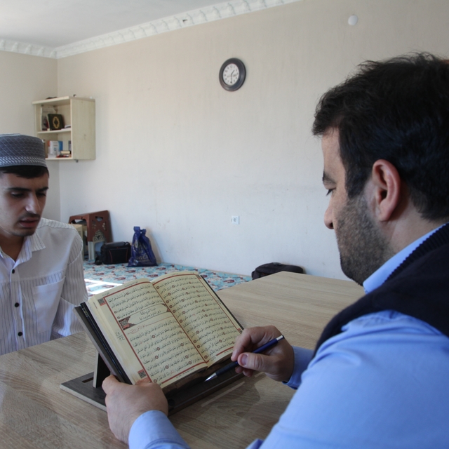 Ahlat'ta 17 yaşındaki öğrenci, 4 ayda hafız oldu