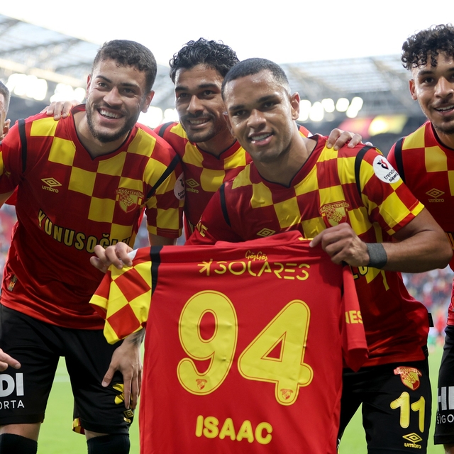 Göztepe evinde geleneği bozmadı