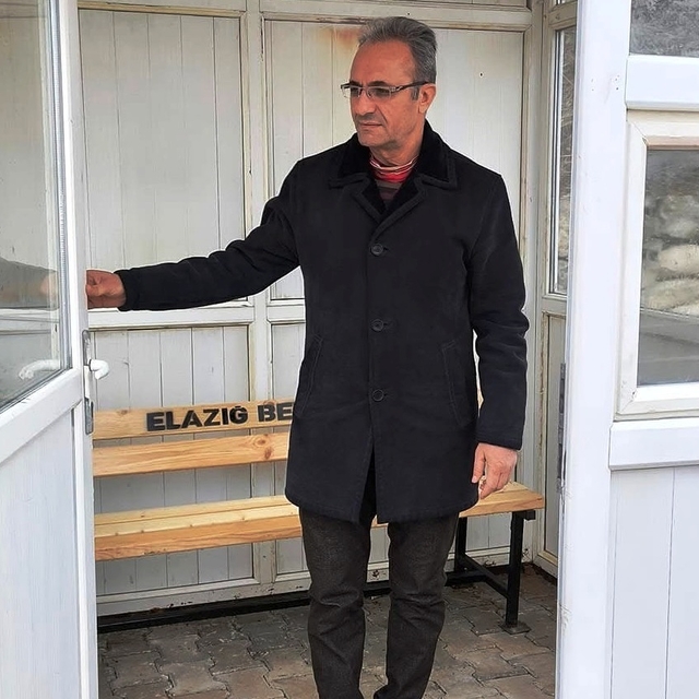 Ağın Belediyesi köy yollarına kapalı durak yerleştirdi