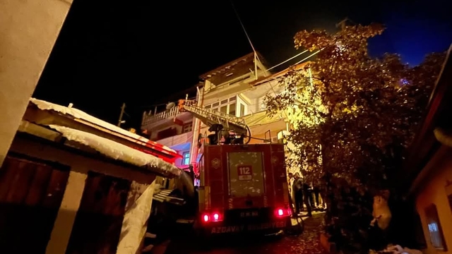 Kastamonu'da binada çıkan yangında 1 kişi dumandan etkilendi