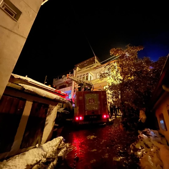 Kastamonu'da binada çıkan yangında 1 kişi dumandan etkilendi