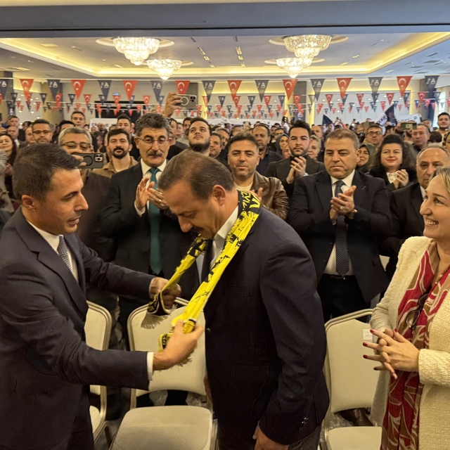 Anahtar Parti Genel Başkanı Ağıralioğlu, Tekirdağ'da partililerle buluştu