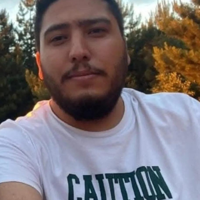 Bariyerlere çarpan otomobil takla attı; 1 ölü, 3 yaralı