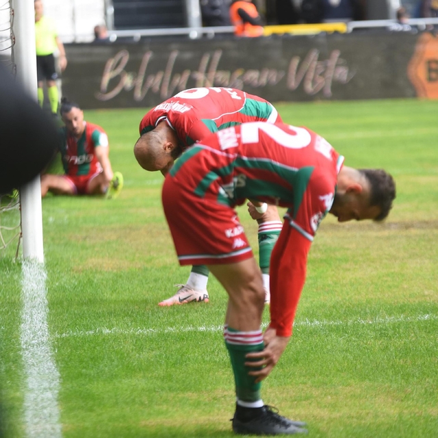 Karşıyaka kahroluyor