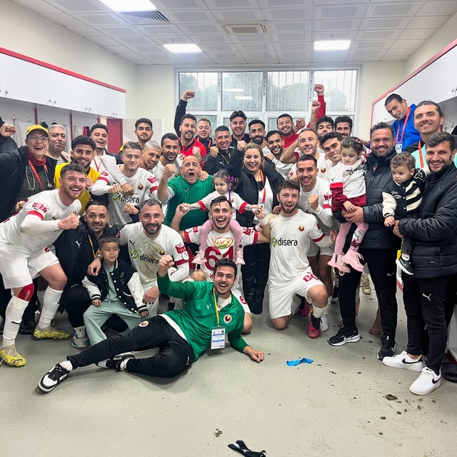 Tire FK sol şeritte