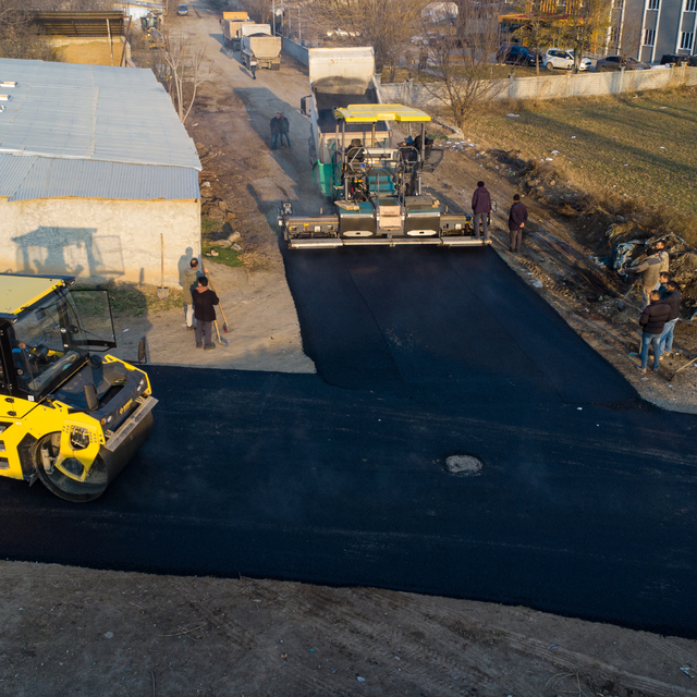 Iğdır Valiliğinden ilçe belediyelerine asfalt desteği