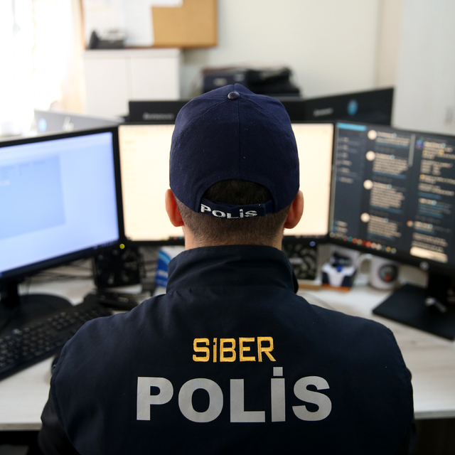 Kayseri emniyeti 5 yılda yasa dışı bahis oynayan yaklaşık 41 bin kişiyi tes...