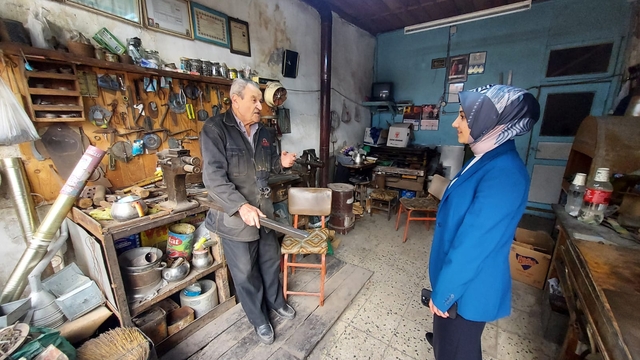 Gümüşhacıköy Kaymakamı Güneş, esnaf ve pazaryerini ziyaret etti