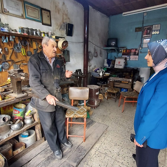 Gümüşhacıköy Kaymakamı Güneş, esnaf ve pazaryerini ziyaret etti