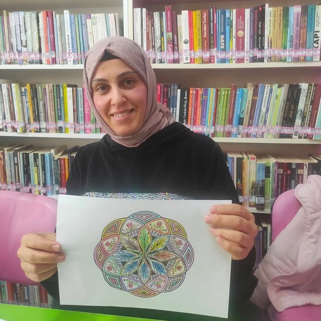 Bozyazı İlçe Halk Kütüphanesi'nde mandala etkinliği yapıldı