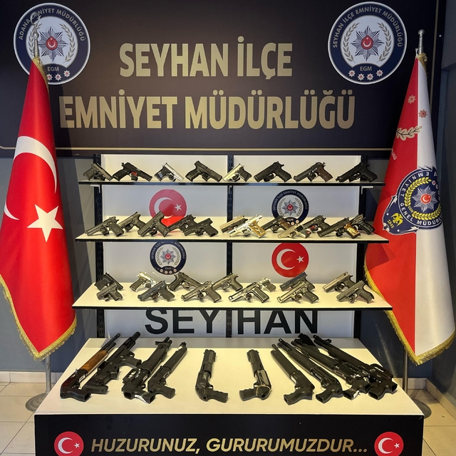 Adana'da operasyon ve denetimlerde 38 silah ele geçirildi