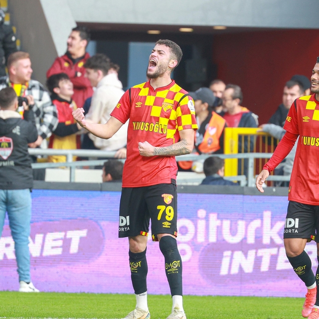 Göztepe'de Romulo şov devam ediyor