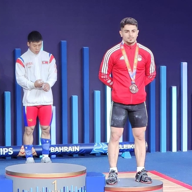 BARÜ Rektörü Uzun'dan gençler dünya rekorunu kıran milli halterci Kaan'a te...