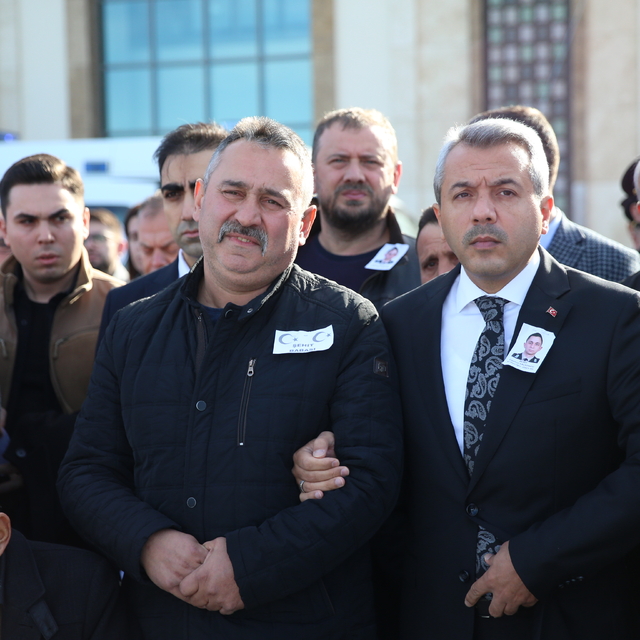 Şehit Teğmen Ceyhun Kalyoncu son yolculuğuna uğurlandı