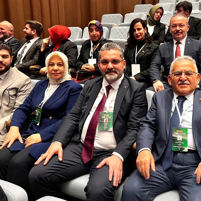 Büyükkılıç, 168. AK Parti Genişletilmiş İl Başkanları Toplantısı'na katıldı