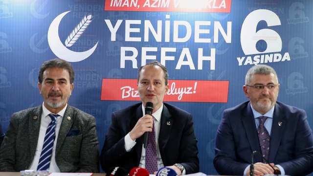 Yeniden Refah Partisi Genel Başkanı Erbakan, Suriye'deki gelişmelere ilişkin konuştu: