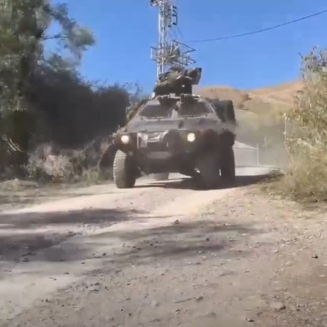 Hakkari'de 2 kişinin ayakkabılarından 54 milyon lira değerinde kaçak külçe...