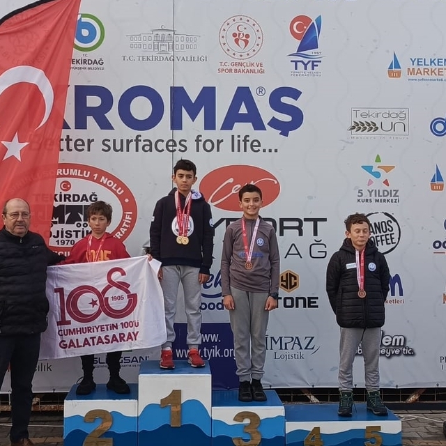 Yelkende Tekirdağ Trofesi 2. Ayak Yarışları sona erdi
