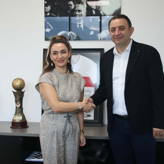 Manisa FK'da Kemal Özdeş sesleri