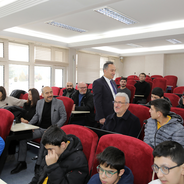 Mehmet Akif Ersoy Görme Engelliler Okulundan TOGÜ Rektörü Yılmaz'a ziyaret