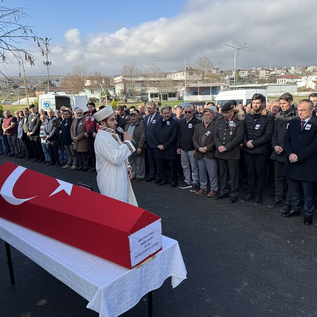 Tekirdağ'da Kıbrıs gazisi son yolculuğuna uğurlandı
