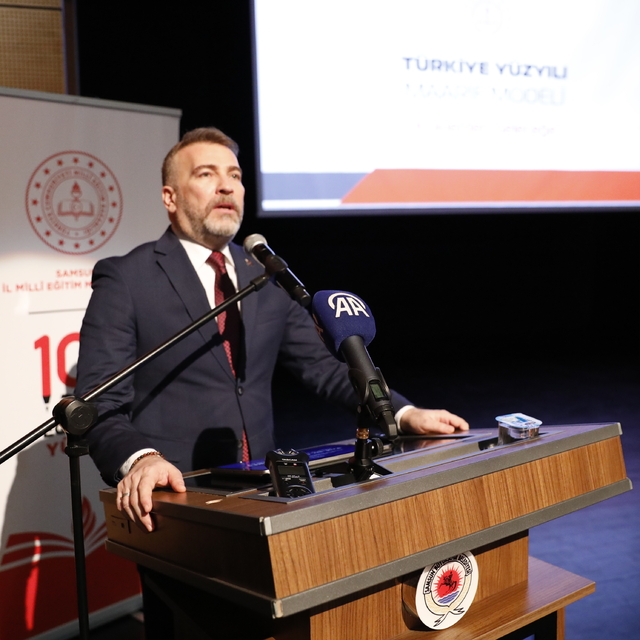 Samsun'da eğitimcilere Türkiye Yüzyılı Maarif Modeli anlatıldı