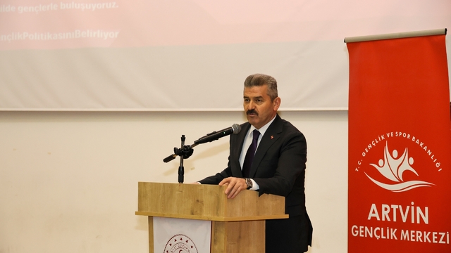 Artvin'de "Gençlik Politikaları Hazırlama ve Bilgilendirme Çalıştayı" yapıldı