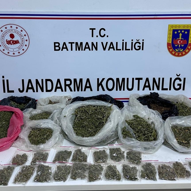 Batman'da uyuşturucu operasyonunda yakalanan zanlı tutuklandı