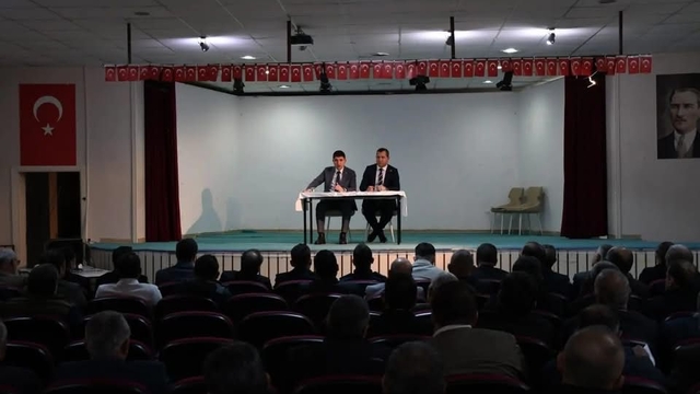 Alaçam'da muhtarlar toplantısı yapıldı