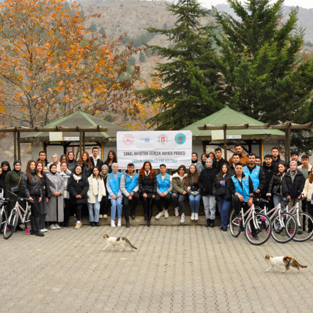 Amasya'da "Ekrandan Uzaklaş, Sağlığın İçin Hareket Et" etkinliği düzenlendi