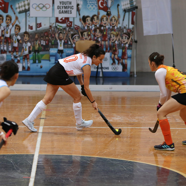 Salon Hokeyi Kadınlar Süper Lig maçları, Alanya'da yapıldı