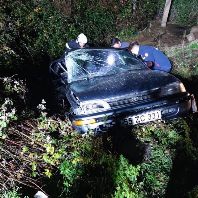 Samsun'da iki otomobil çarpıştı, 1 kişi öldü, 4 kişi yaralandı