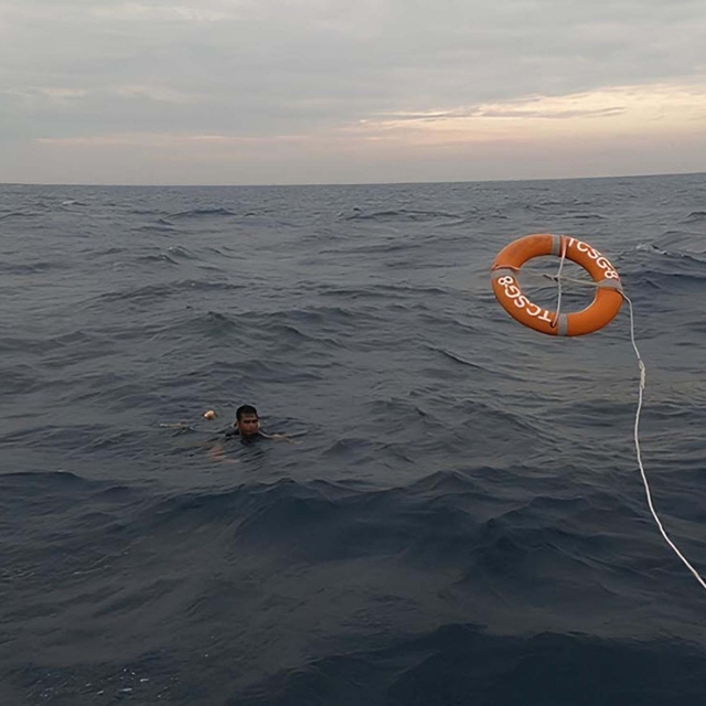 Seferihisar açıklarında kaybolan 5 düzensiz göçmenden 4'ünün cesedine ulaşı...
