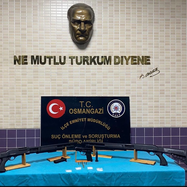 Bursa'da uyuşturucu operasyonunda 3 zanlı yakalandı