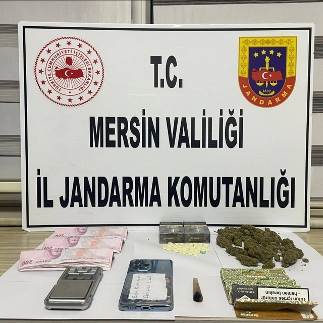 Mersin'de uyuşturucu operasyonunda 5 zanlı yakalandı
