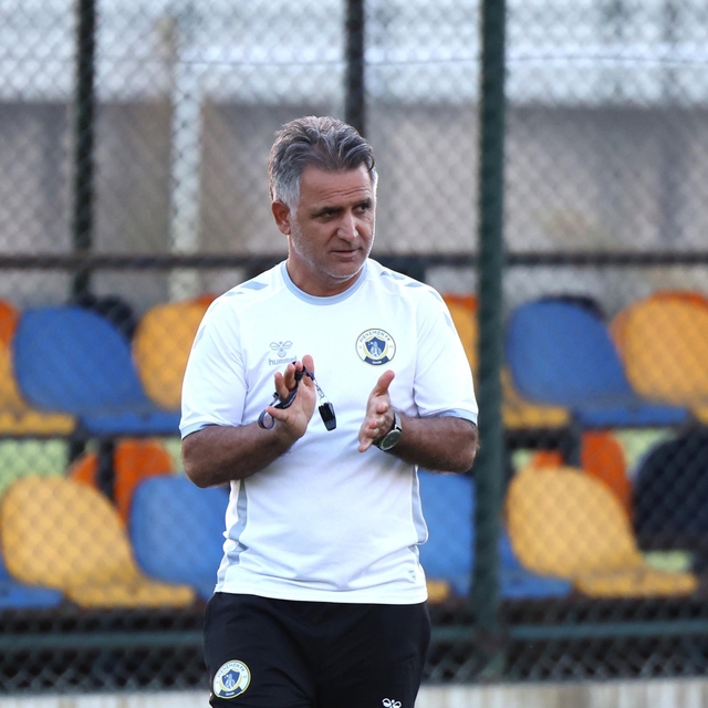 Menemen FK zorlu periyotta