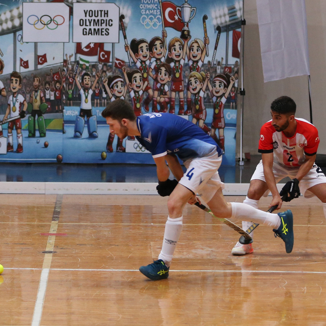 Salon Hokeyi Erkekler Süper Lig maçları Alanya'da başladı