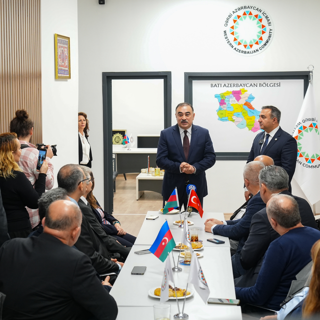 Batı Azerbaycan Topluluğu Türkiye Ofisi İzmir'de açıldı