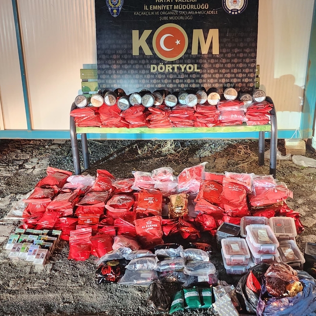 Hatay'da kaçakçılık operasyonlarında 4 şüpheli yakalandı