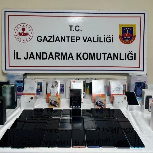 Gaziantep'te kaçak cep telefonu operasyonunda 1 şüpheli yakalandı