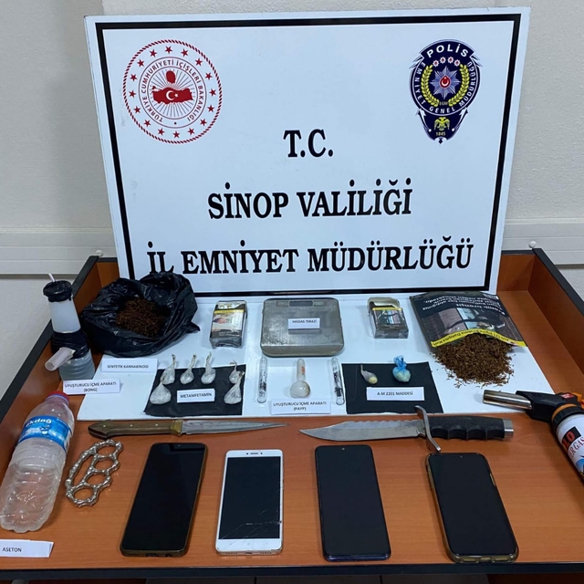 Sinop'ta uyuşturucu operasyonunda yakalanan 3 zanlı tutuklandı