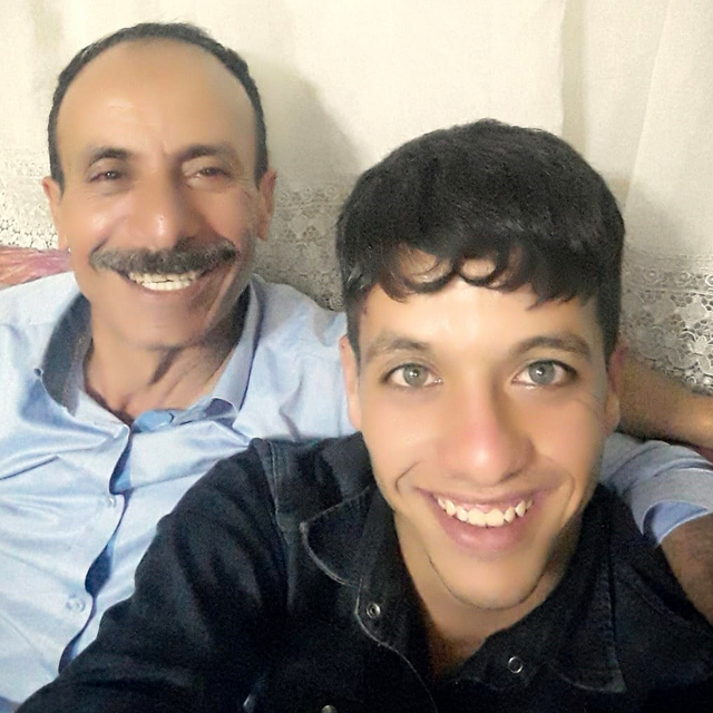 Suriye'de hapishanede tutulduğu ileri sürülen Mehmet'ten 2 yıldır haber alı...