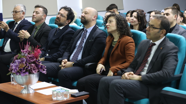 Devlet opera ve balesi sanatçıları, yeni yetenekleri keşfetmek için Kırklarelili gençlerle buluştu